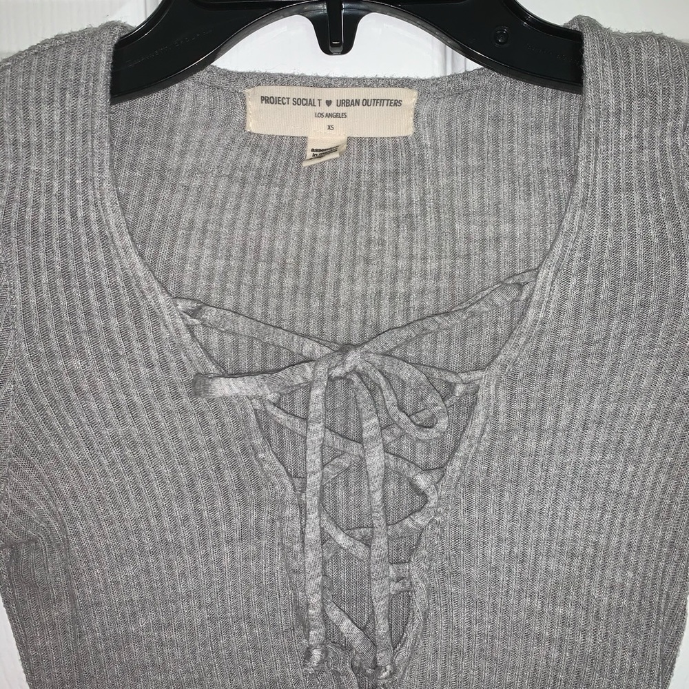 urban outfitters grey long sleeve criss cross